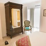 Residenza Apartment
